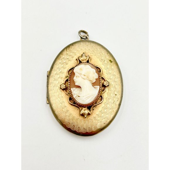 Vintage Genuine Carved Cameo Locket Pendant Gold Tone Pic Photo Holder Jewelry - Picture 6 of 12